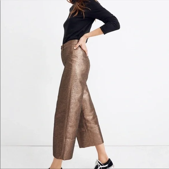 NWOT Gorgeous bronze wide leg trousers - Picture 5 of 9